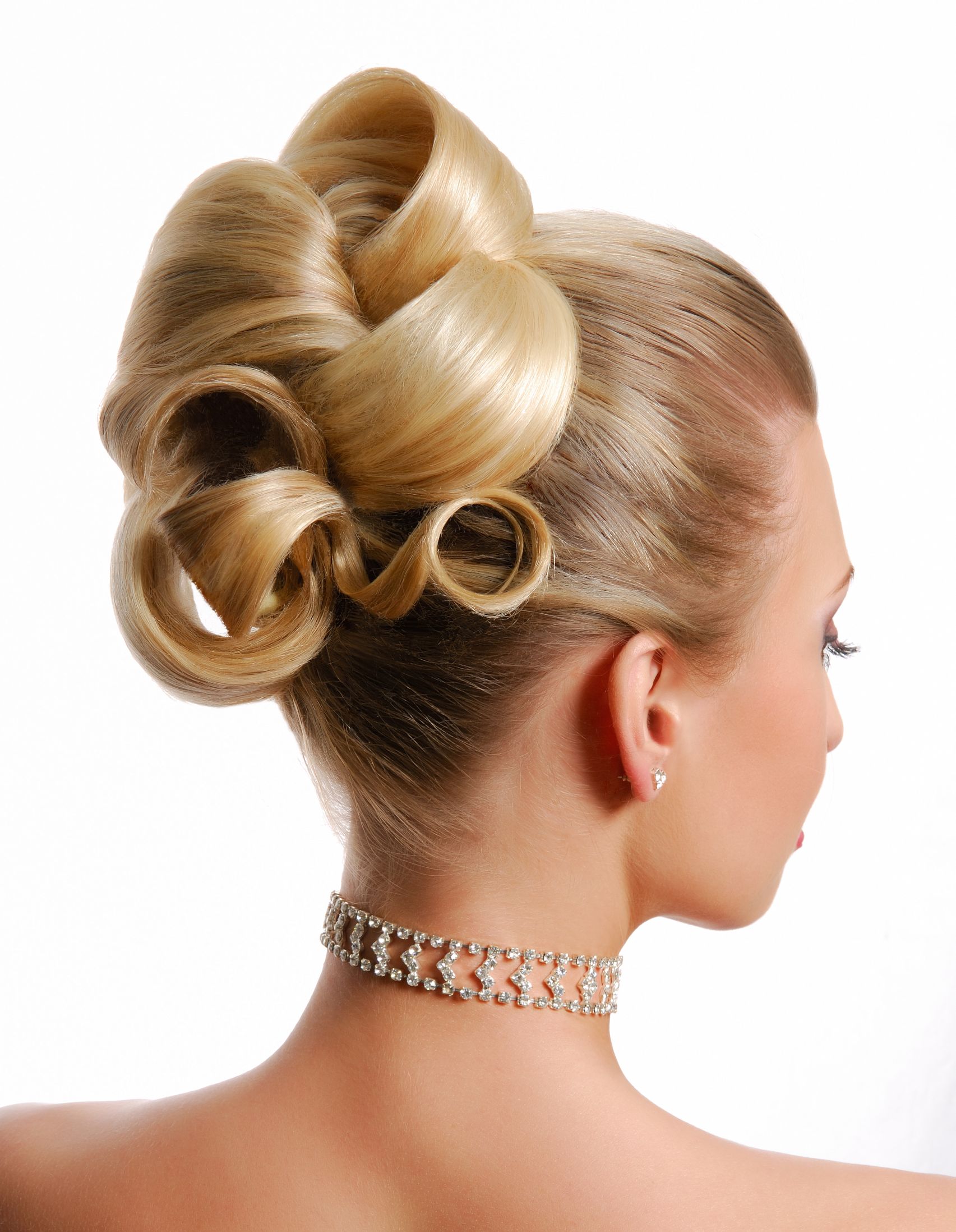 Acconciature sposa, le tendenze 2011